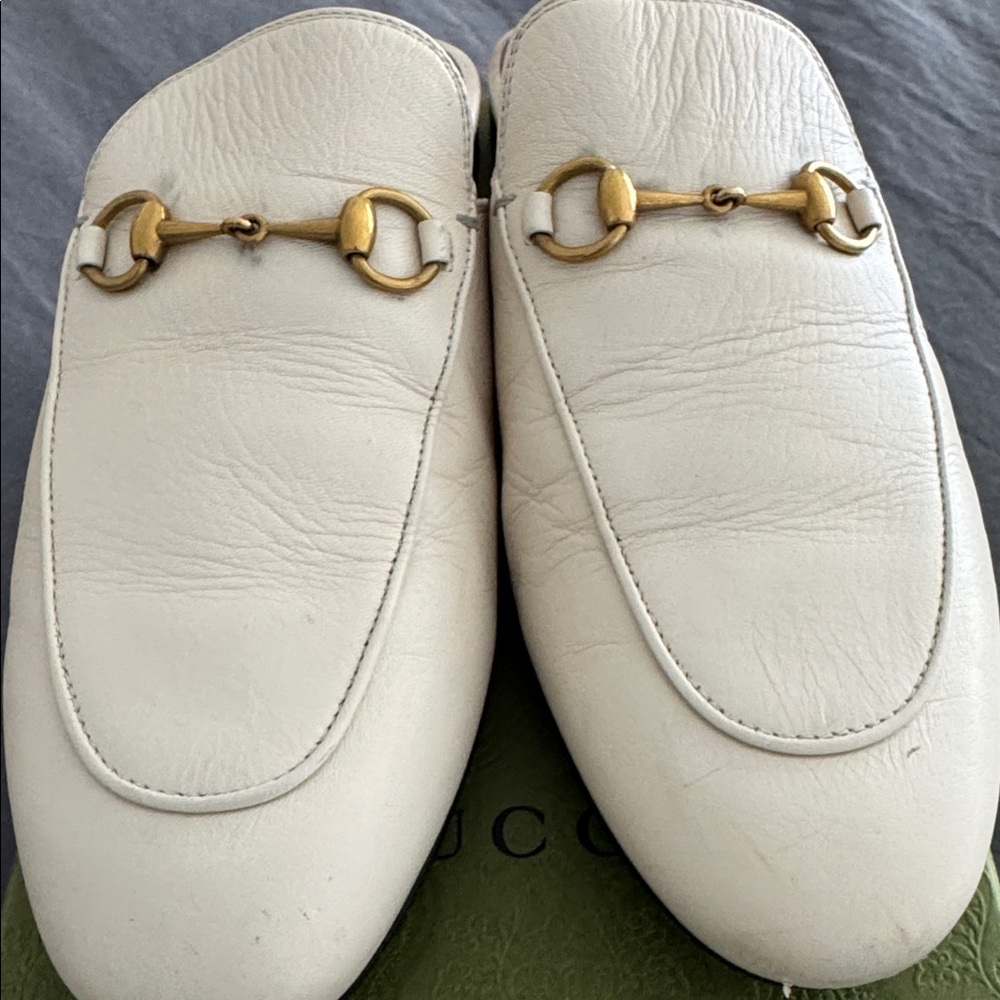 Gucci Womens Princetown Cream Leather
Gold Horsebit Mules Slippers. Made in 🇮🇹 - Picture 5 of 11